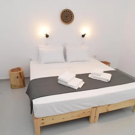 Naxos Beachwalk דירה *